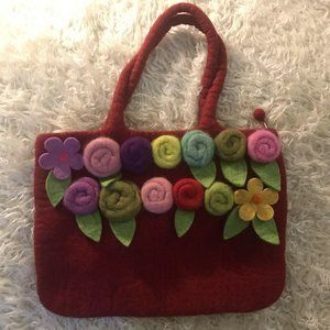 BNB HANDMADE IN NEPAL 100% WOOL FLORAL 3D SHOULDER